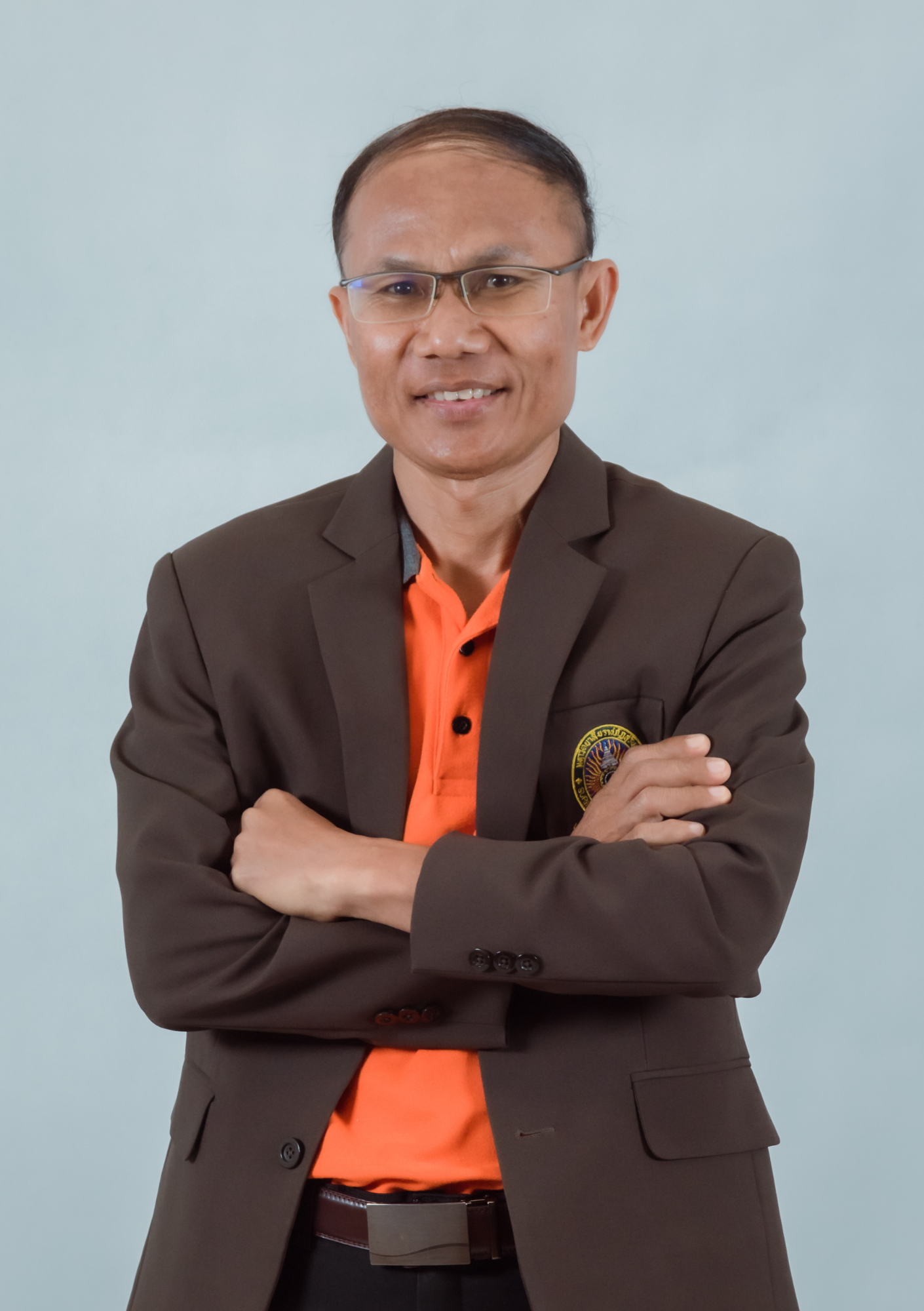 ทำนอง  ชิดชอบ