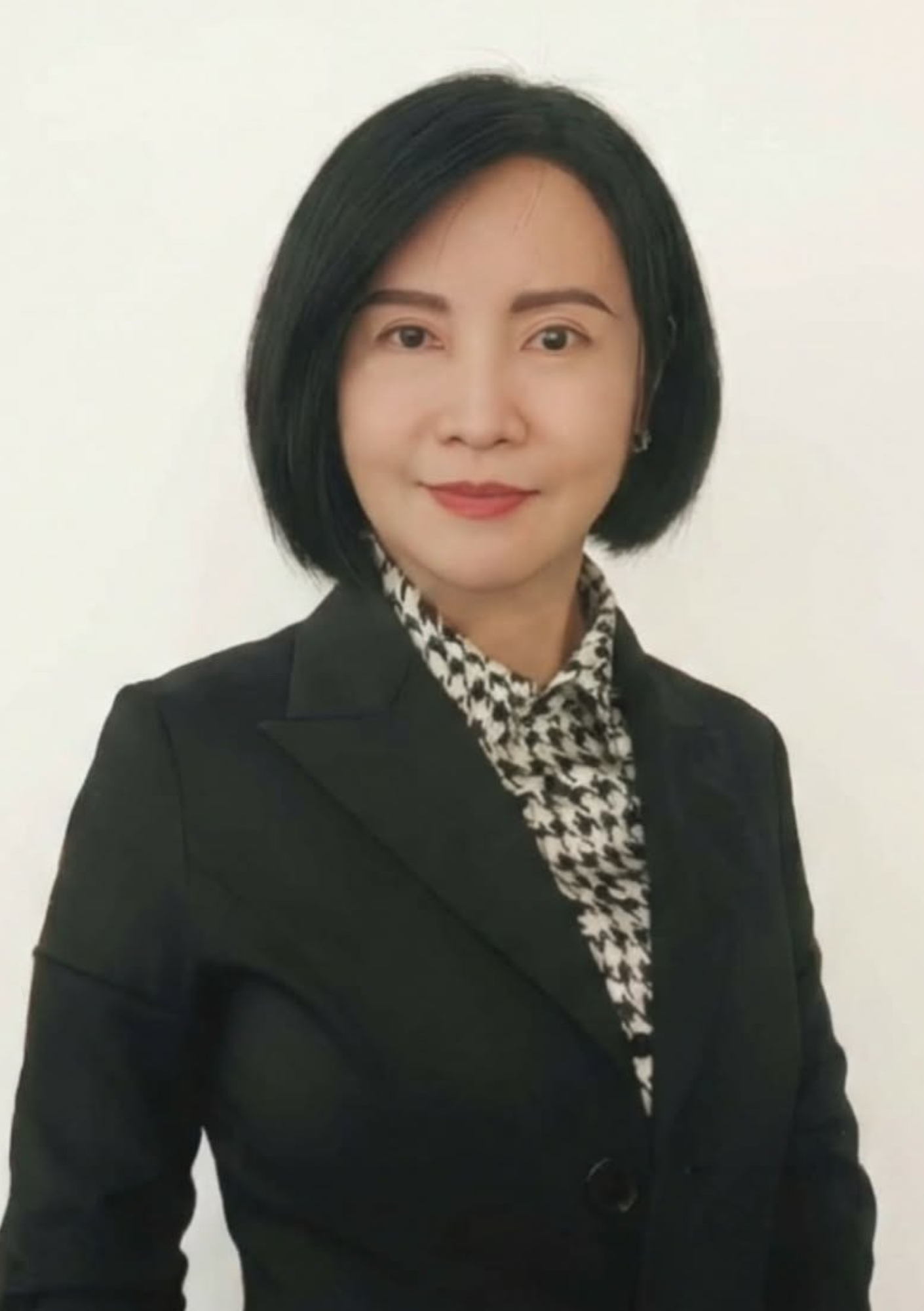 ชนม์ณัฐชา กังวานศุภพันธ์ 